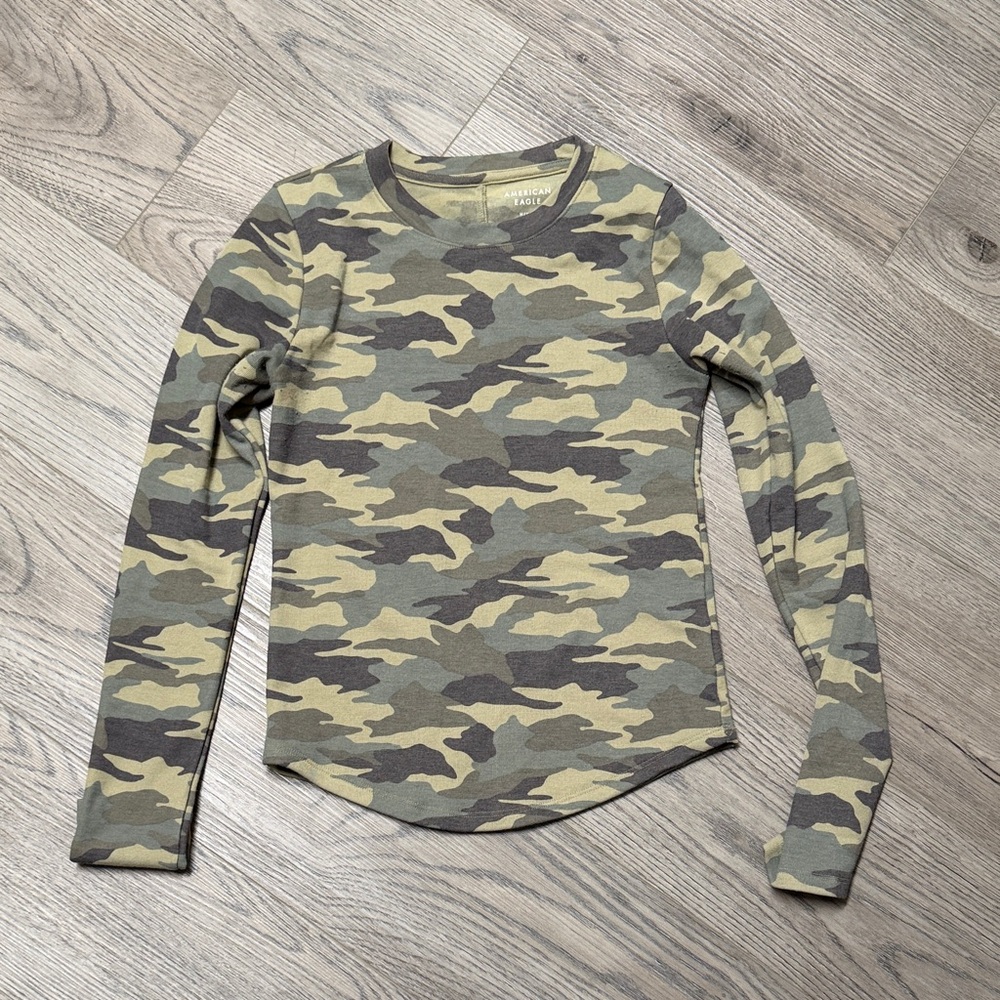 American Eagle Olive Camo Shirt